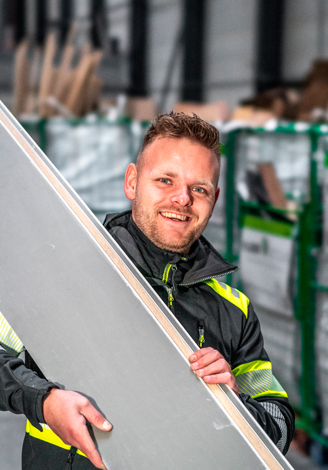 0199ecb3f5f873e6a9d7f9755ba261d3